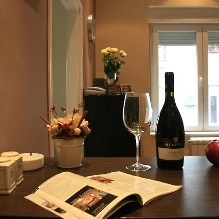 Daire Belgrade Stay Apartments
